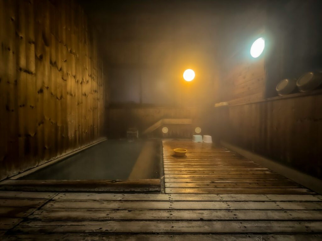 温泉旅のイメージ(紹介施設の実写ではありません)